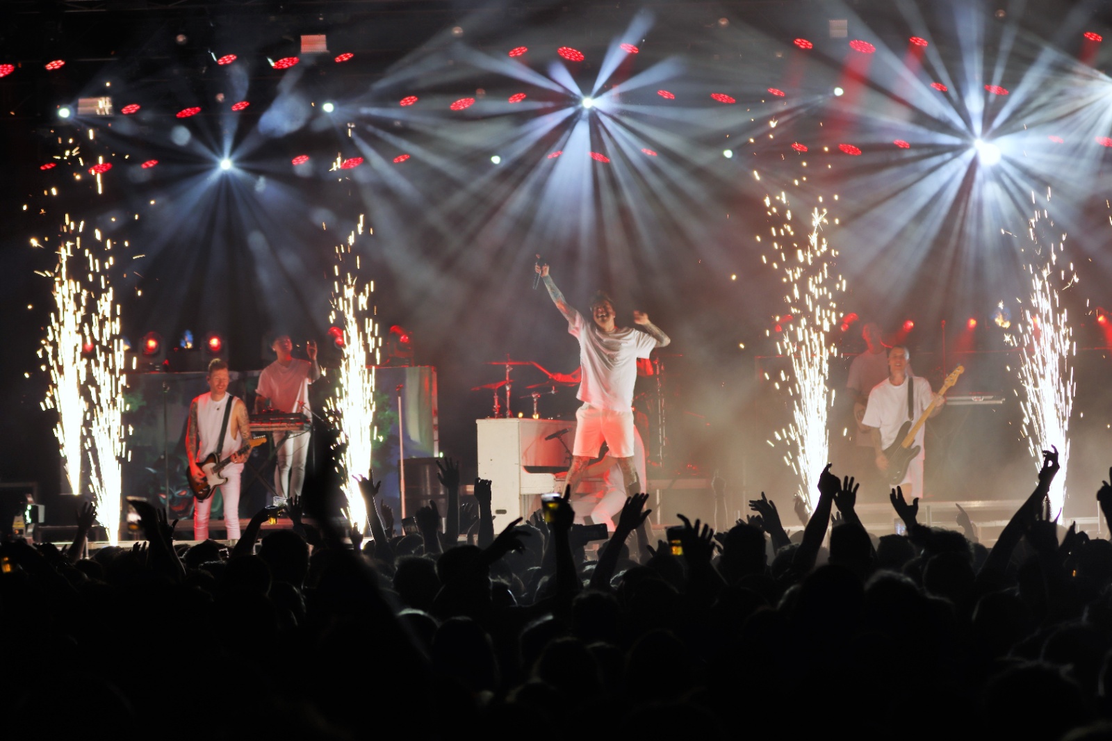 The Dirty Daddies     (34)